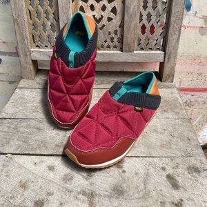TEVA reEMBER slip-on camp shoe comfortable NWOT Size 8